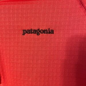 Patagonia Scarlet Quarter Zip Fleece